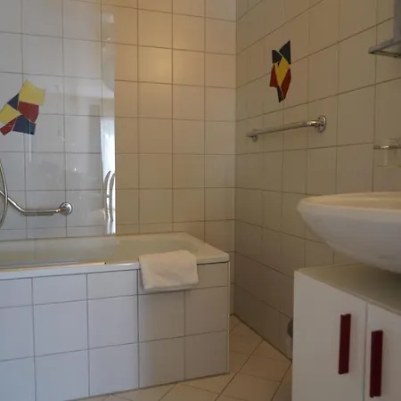 Apartment Fee-rien Appartement-fewo- Bad- Wc 6-bettwohnung By Interhome Saas-Fee