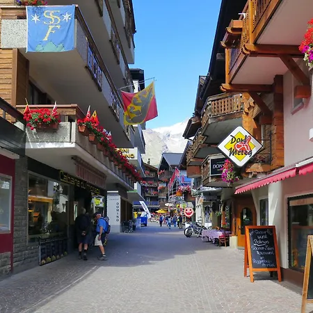 Fee-rien Appartement-fewo- Bad- Wc 6-bettwohnung By Interhome Apartment Saas-Fee