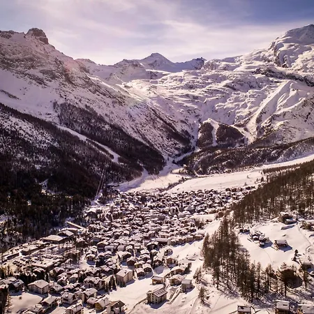 Apartment Fee-rien Appartement-fewo- Bad- Wc 6-bettwohnung By Interhome Saas-Fee
